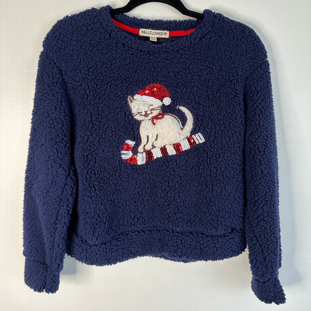 NWT navy Wallflower crewneck fleece sweatshirt.